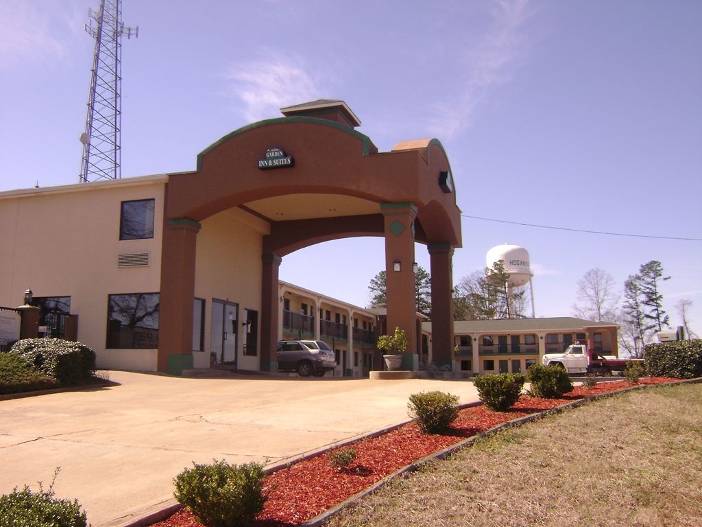Garden Inn & Suites Hogansville Bagian luar foto