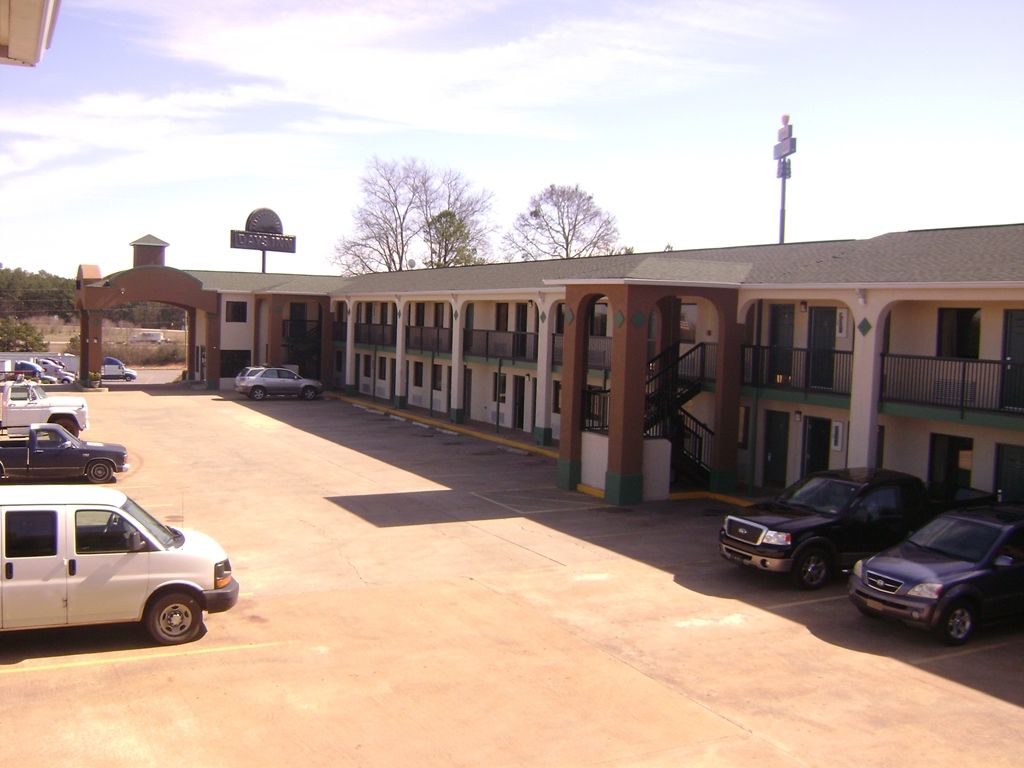 Garden Inn & Suites Hogansville Bagian luar foto