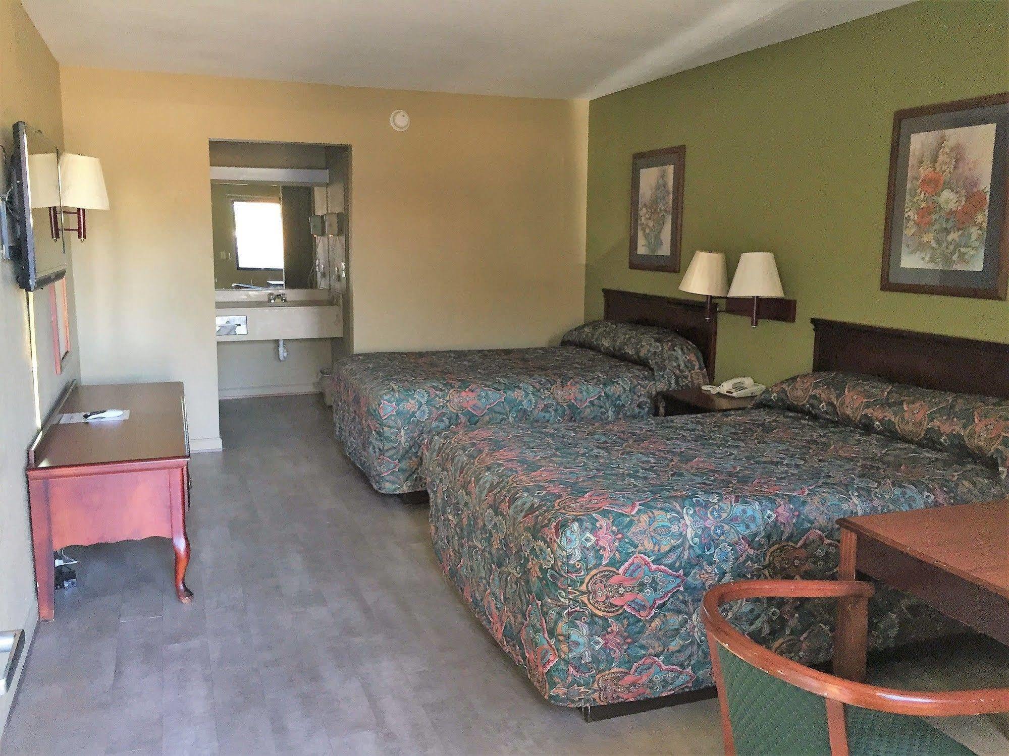 Garden Inn & Suites Hogansville Bagian luar foto