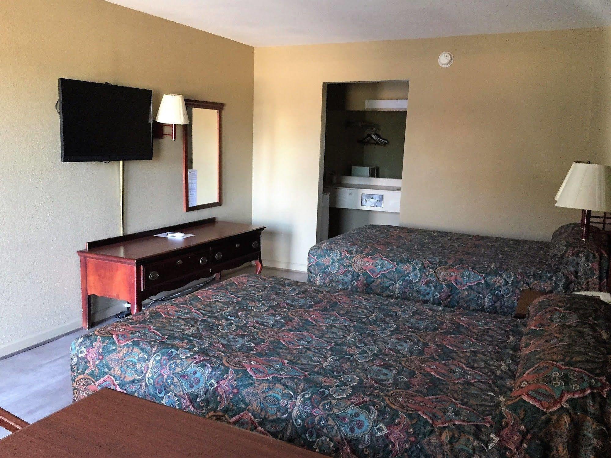Garden Inn & Suites Hogansville Bagian luar foto
